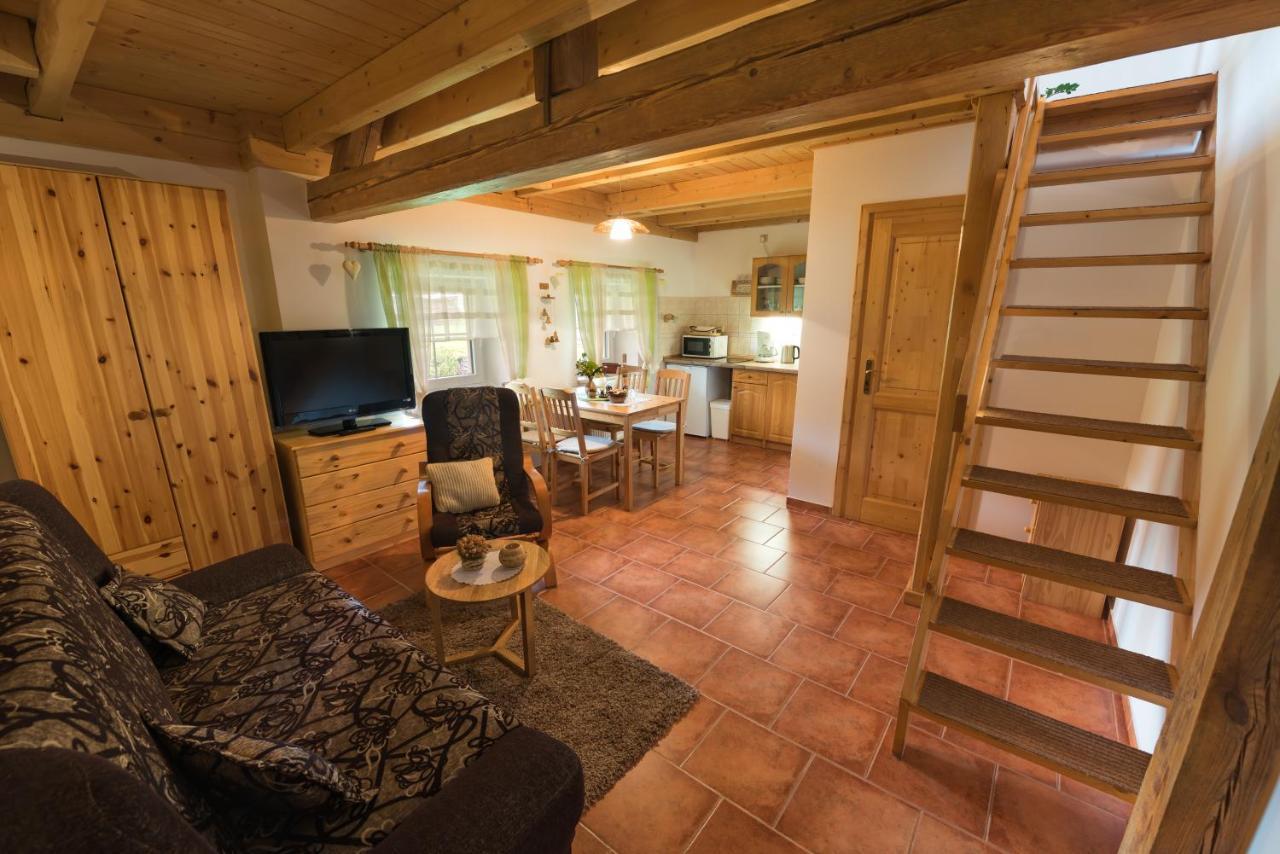 Apartmany Adrspach " U Kozaru " Teplice nad Metují Екстериор снимка