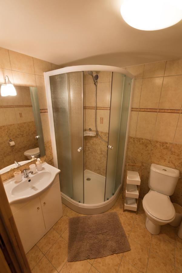 Apartmany Adrspach " U Kozaru " Teplice nad Metují Екстериор снимка