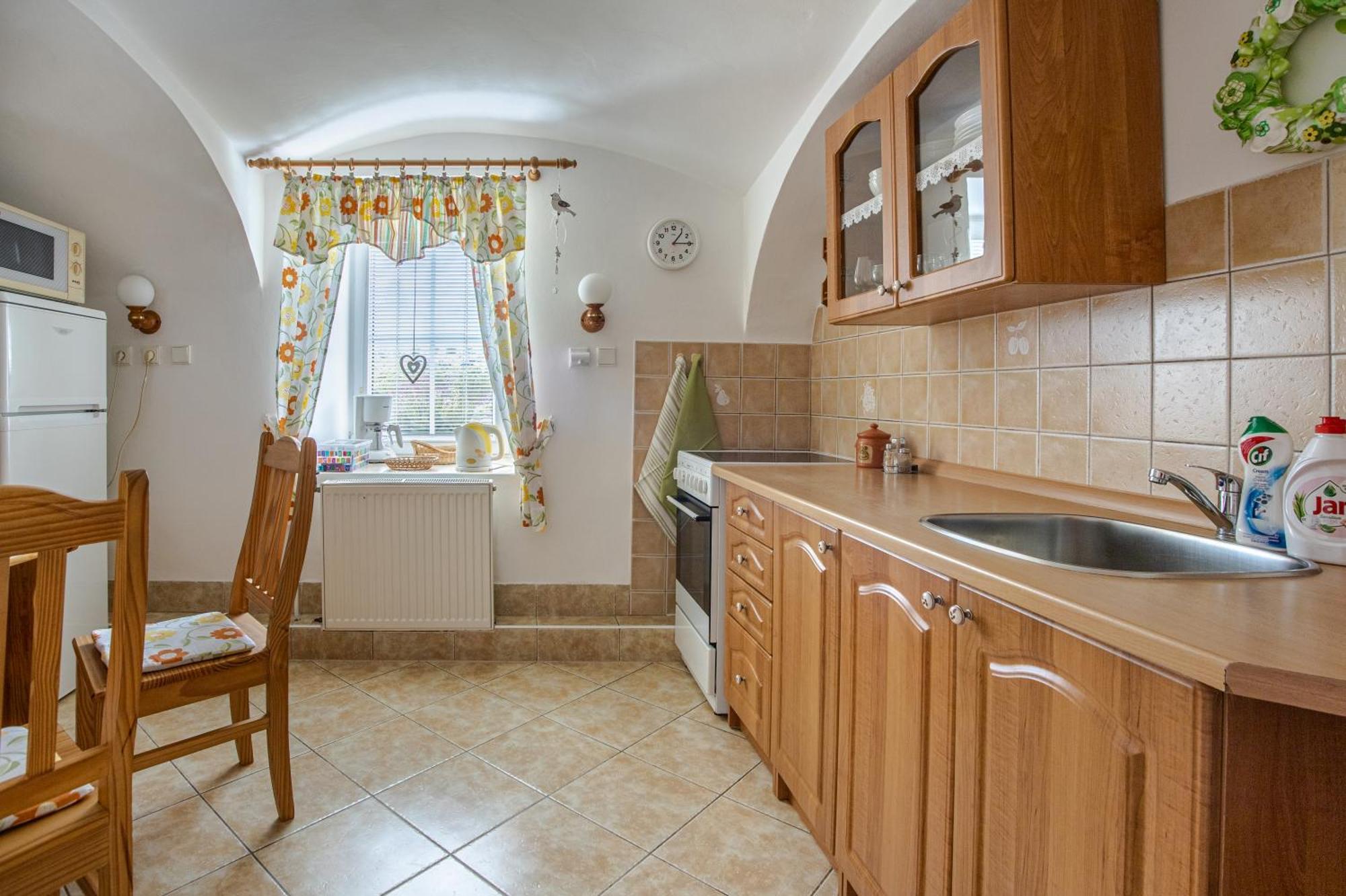 Apartmany Adrspach " U Kozaru " Teplice nad Metují Екстериор снимка